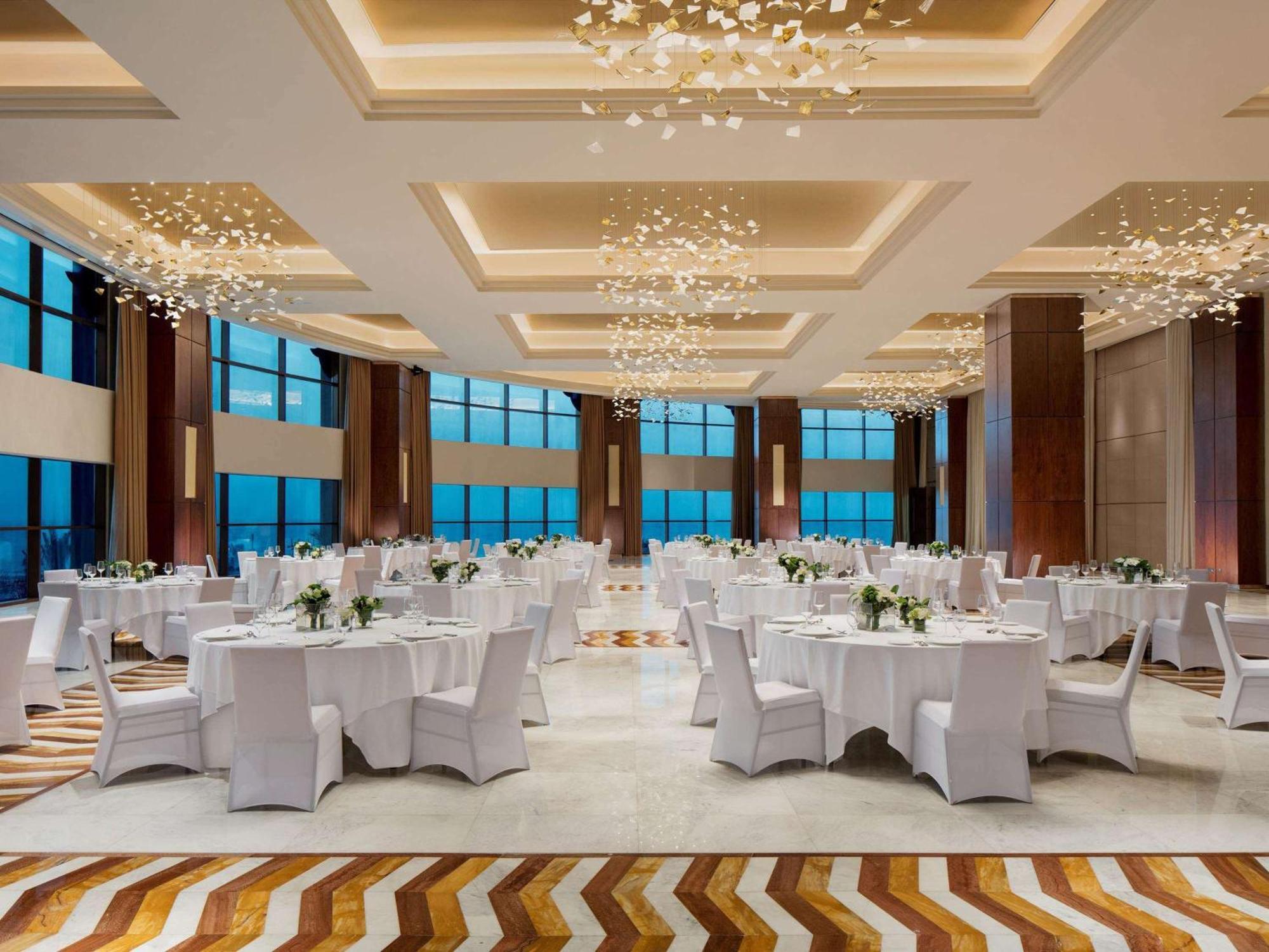Fairmont Ajman Hotel Buitenkant foto The Grand Ballroom