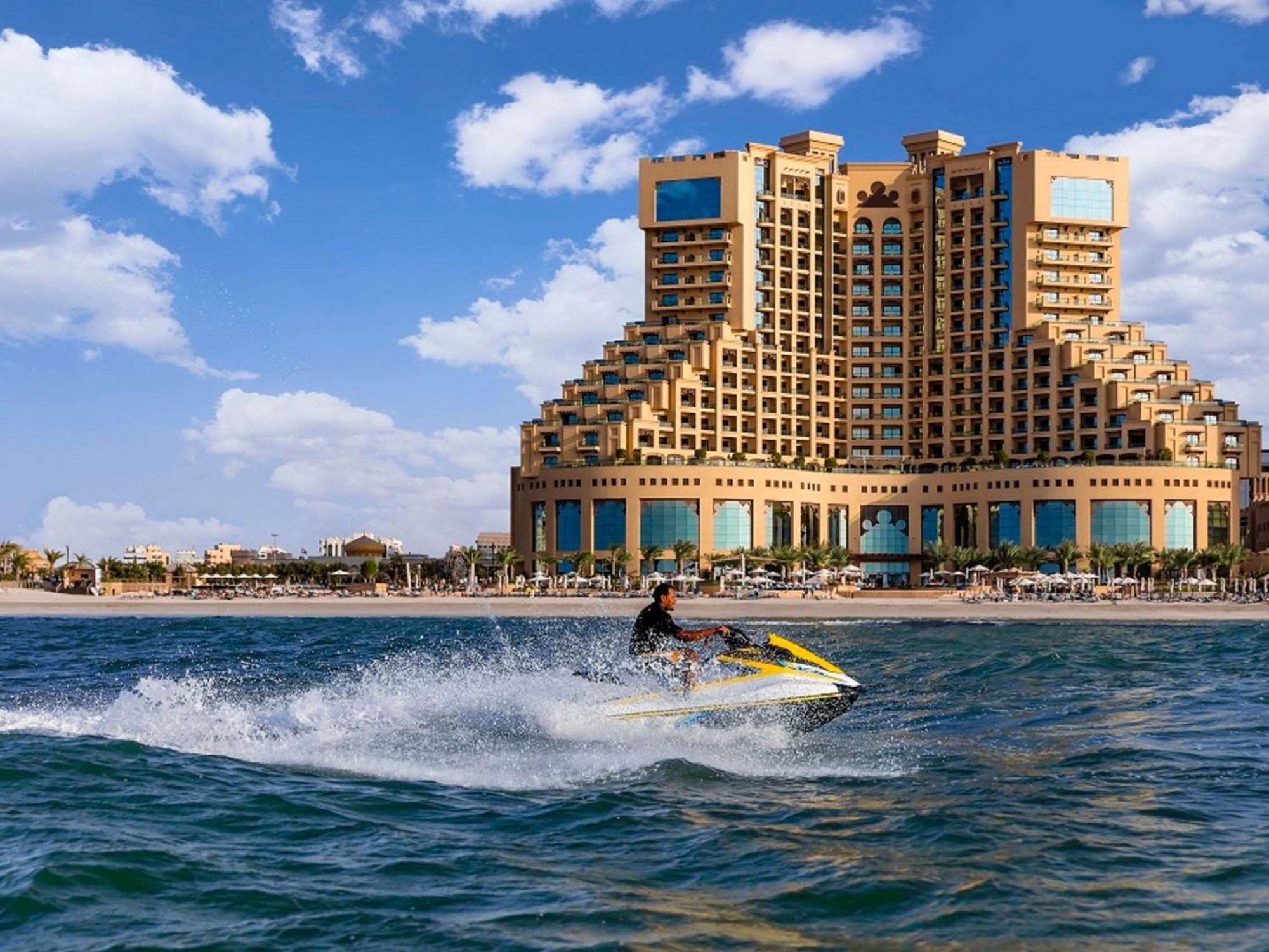 Fairmont Ajman Hotel Buitenkant foto The Jumeirah Beach Hotel
